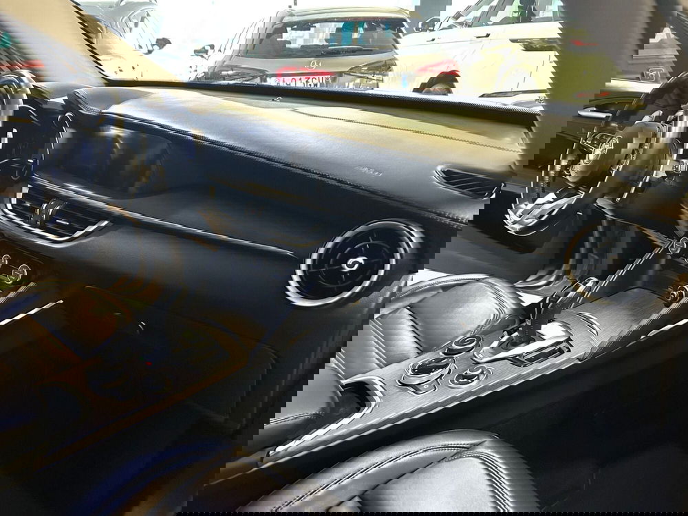 Alfa Romeo Stelvio usata a Ferrara (12)