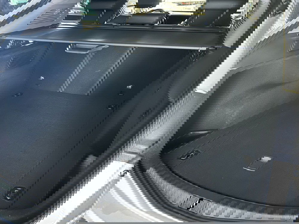 Alfa Romeo Stelvio usata a Ferrara (14)