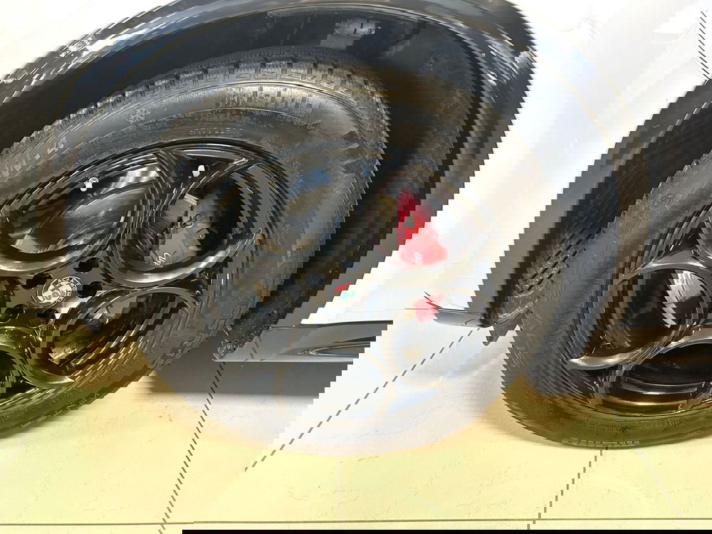 Alfa Romeo Stelvio usata a Ferrara (7)