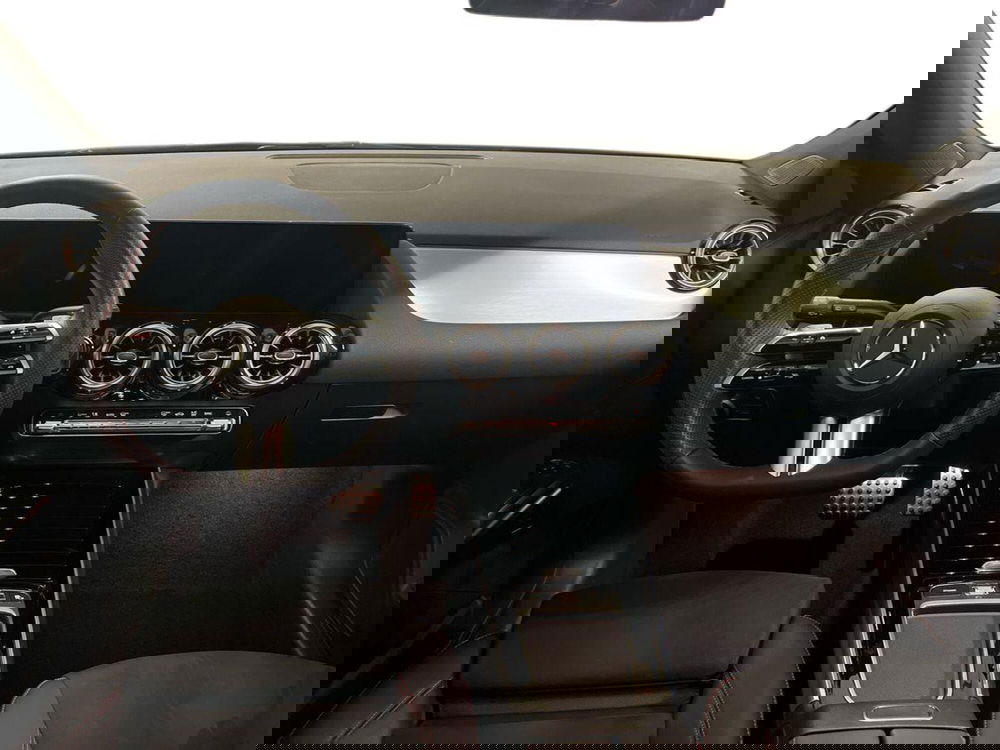 Mercedes-Benz GLA SUV usata a Milano (9)