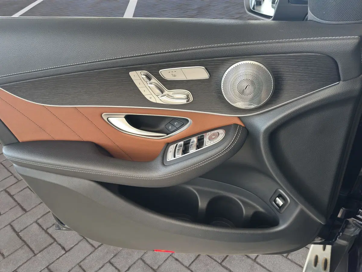 Mercedes-Benz GLC SUV usata a Cosenza (12)