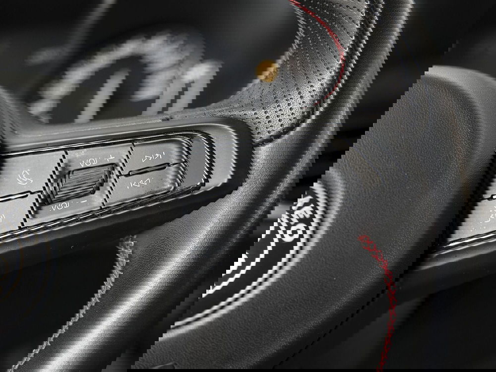 Alfa Romeo Stelvio usata a Prato (14)