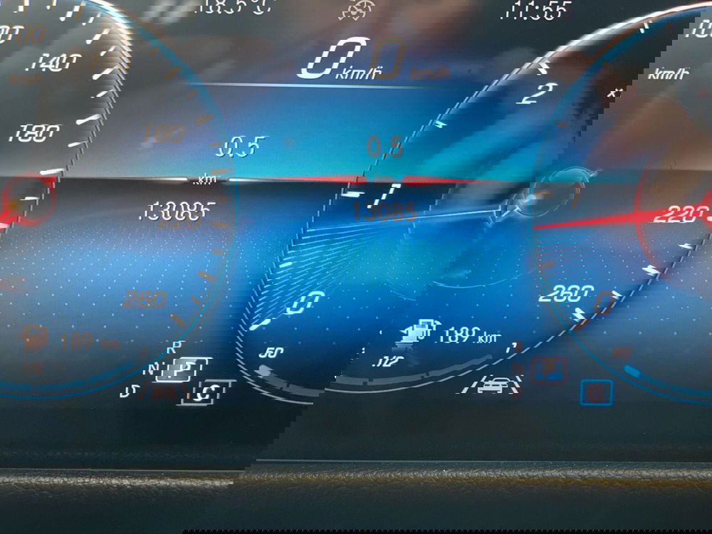 Mercedes-Benz GLB usata a Napoli (10)