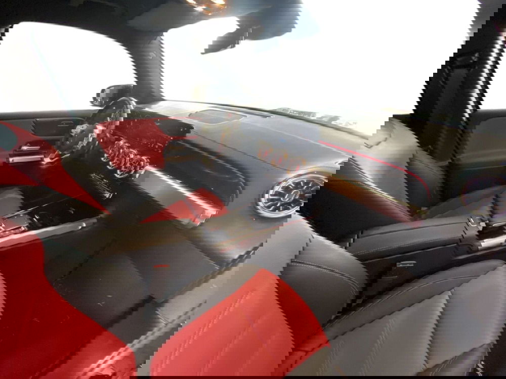 Mercedes-Benz GLB usata a Napoli (12)