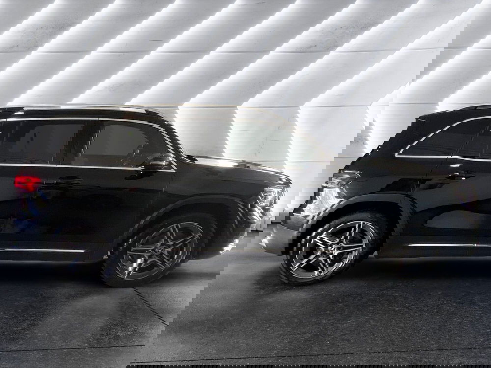 Mercedes-Benz GLB usata a Napoli (4)