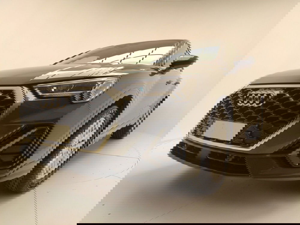 Audi Q3 usata a Avellino (8)