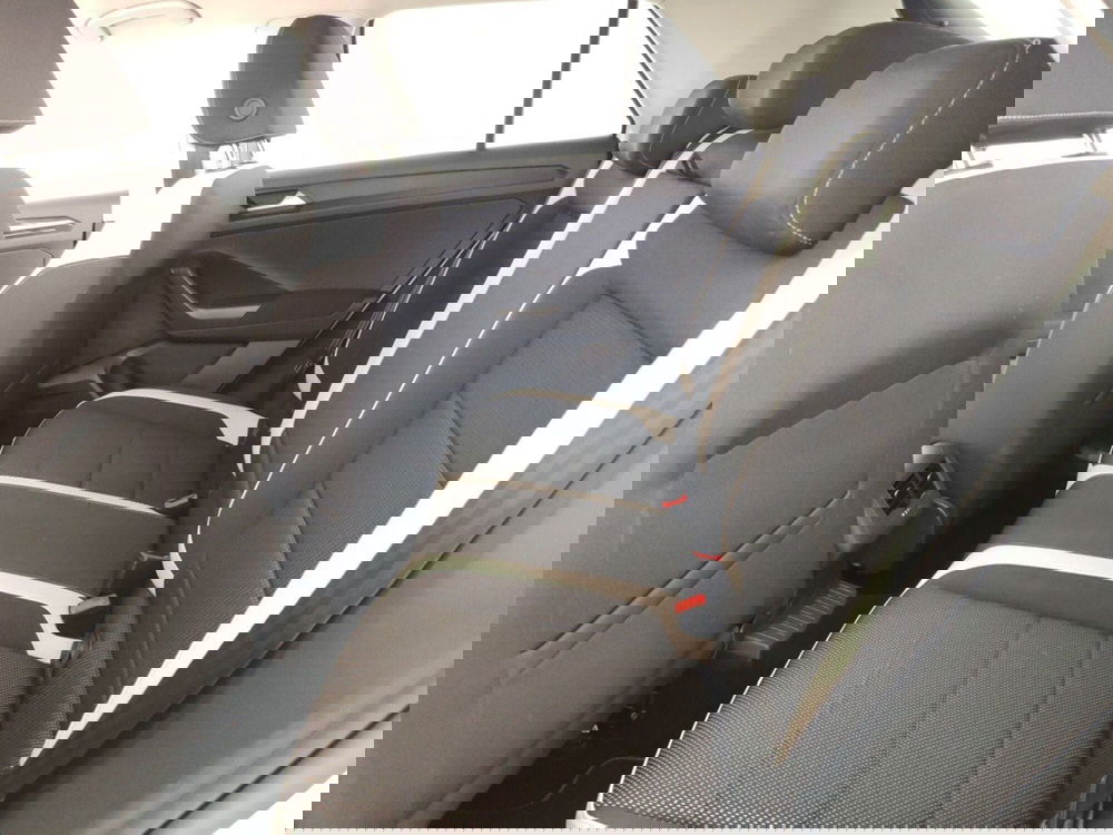 Volkswagen T-Roc usata a Massa-Carrara (10)