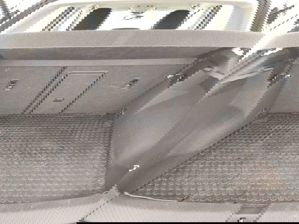 Volkswagen T-Roc usata a Massa-Carrara (16)