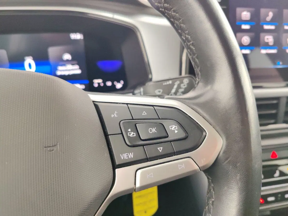 Volkswagen T-Roc usata a Massa-Carrara (13)