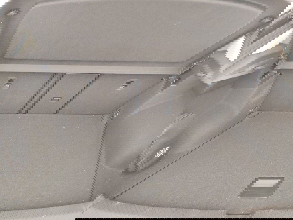 Volkswagen T-Roc usata a Massa-Carrara (16)