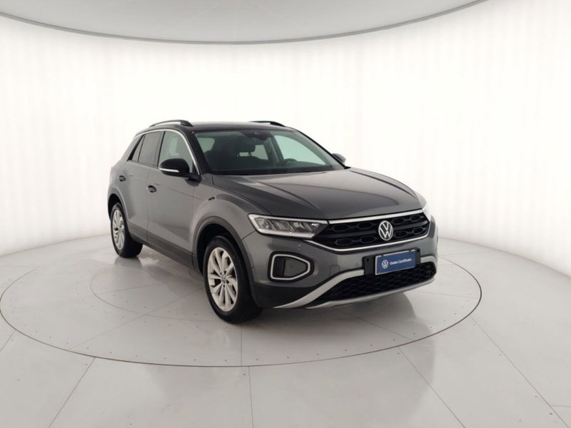 Volkswagen T-Roc usata a Massa-Carrara (4)