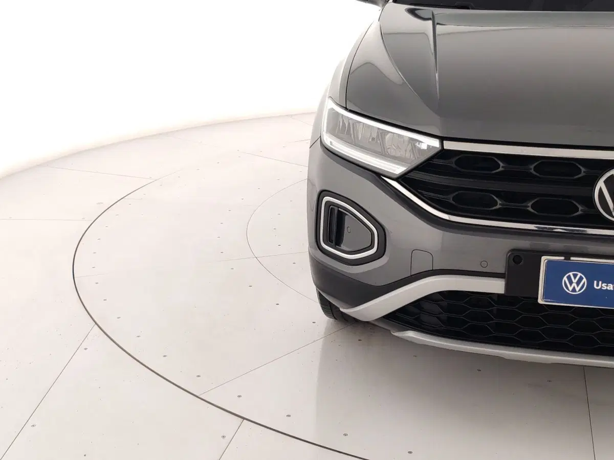 Volkswagen T-Roc usata a Massa-Carrara (5)