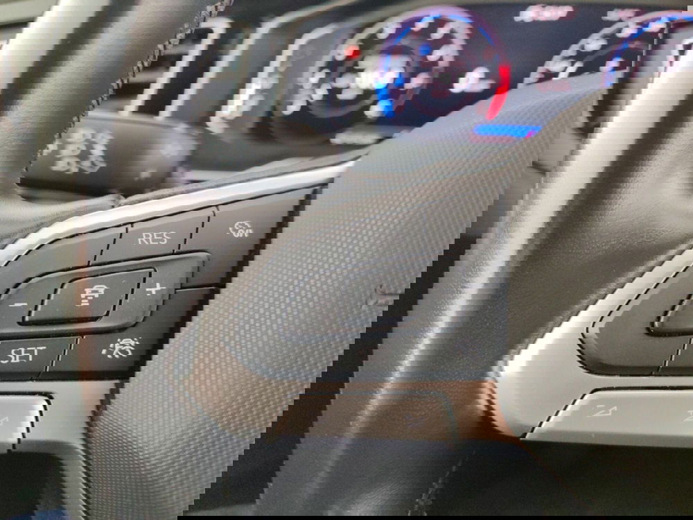 Volkswagen Taigo usata a Massa-Carrara (14)