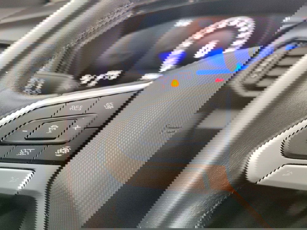 Volkswagen T-Cross usata a Massa-Carrara (14)