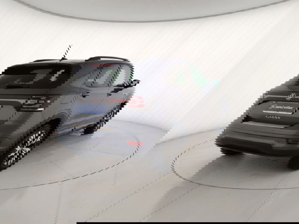 Volkswagen T-Cross usata a Massa-Carrara (3)