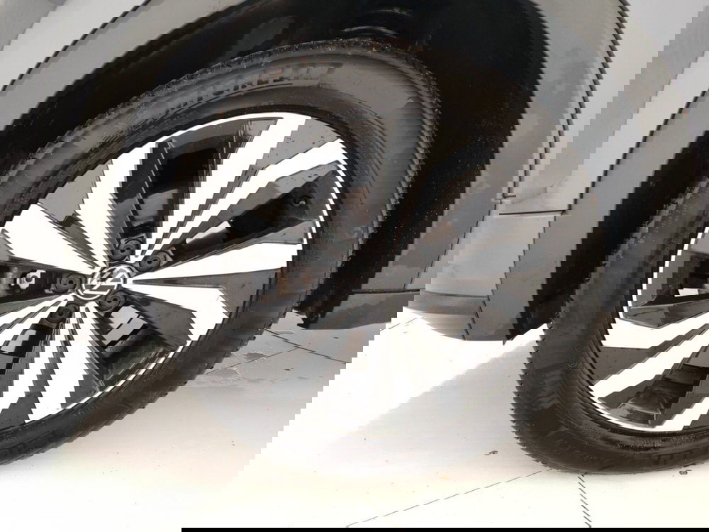 Volkswagen T-Cross usata a Massa-Carrara (6)