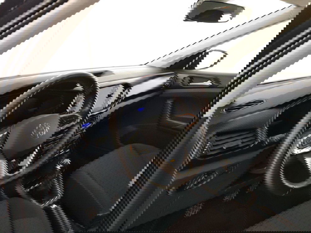 Volkswagen T-Cross usata a Massa-Carrara (8)