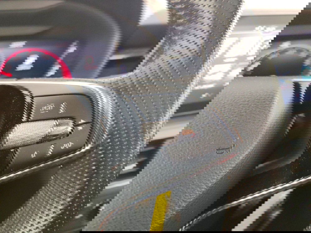 Skoda Kamiq usata a Massa-Carrara (14)