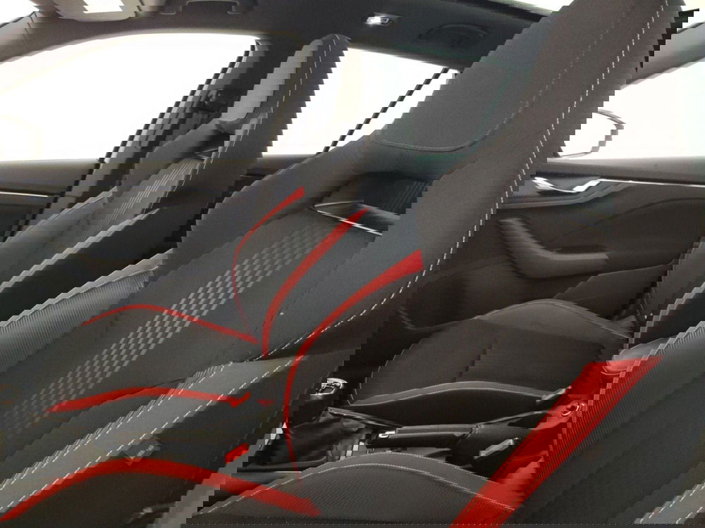 Skoda Kamiq usata a Massa-Carrara (9)