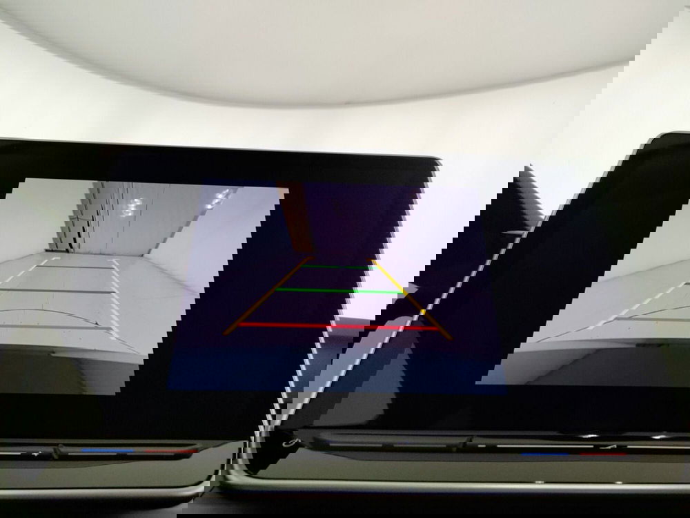 Volkswagen Golf nuova a Napoli (17)