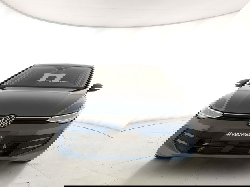 Volkswagen Golf nuova a Napoli (2)