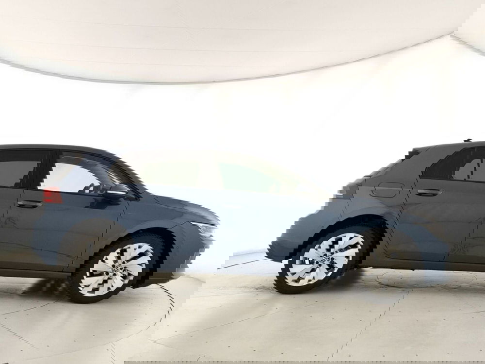 Volkswagen Golf nuova a Napoli (3)