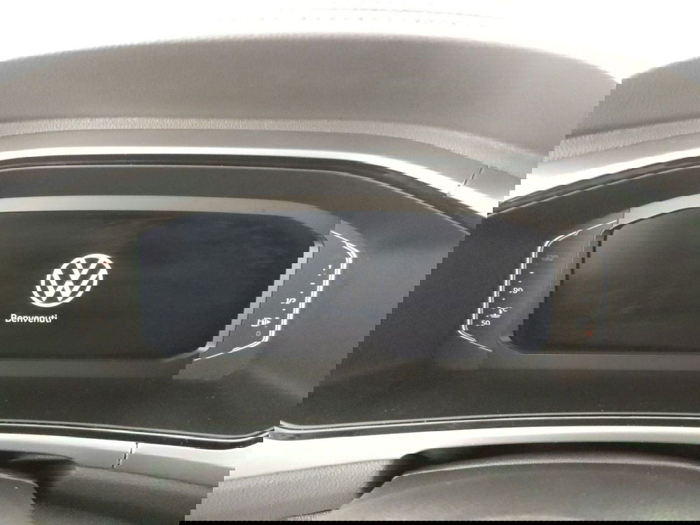 Volkswagen T-Roc usata a Napoli (11)