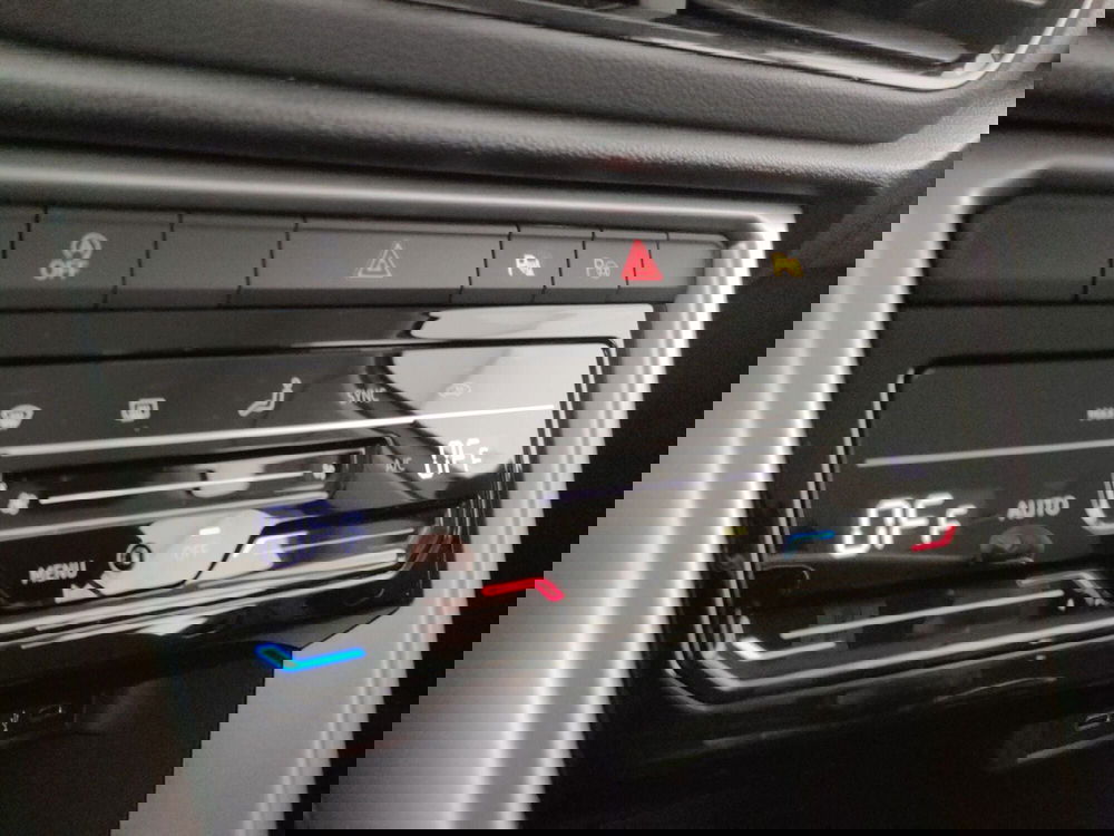 Volkswagen T-Roc usata a Napoli (15)