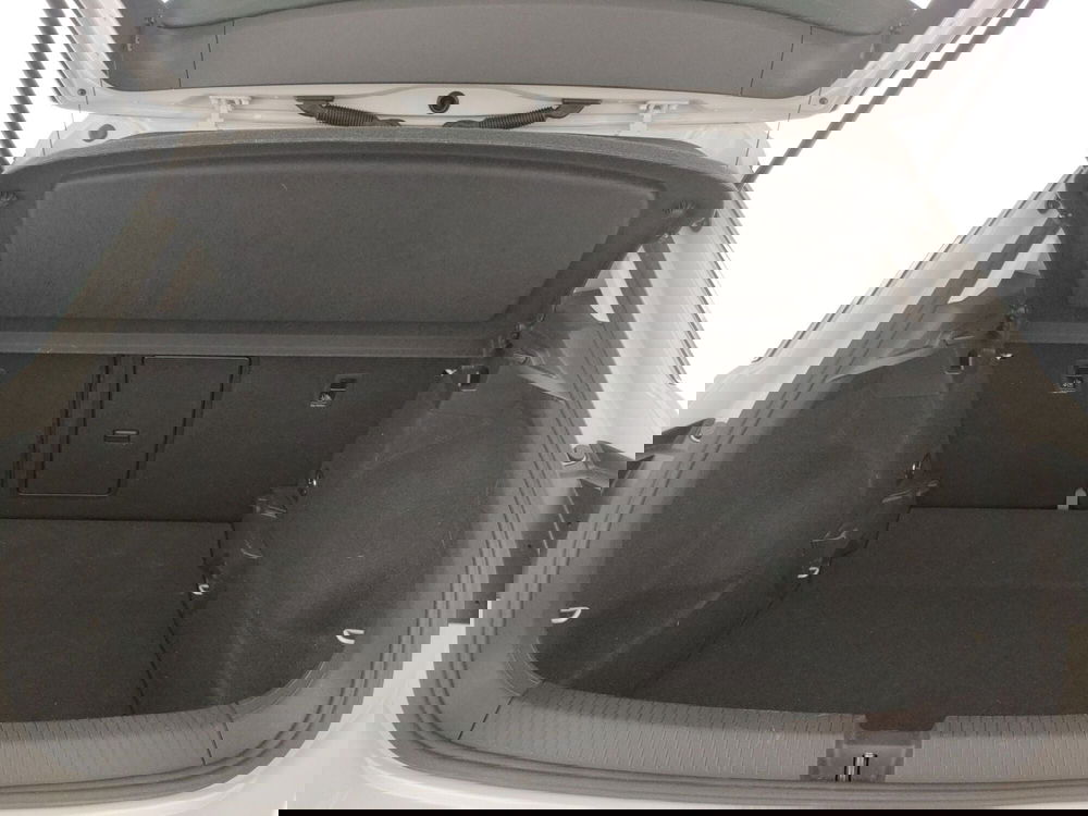 Volkswagen T-Roc usata a Napoli (16)