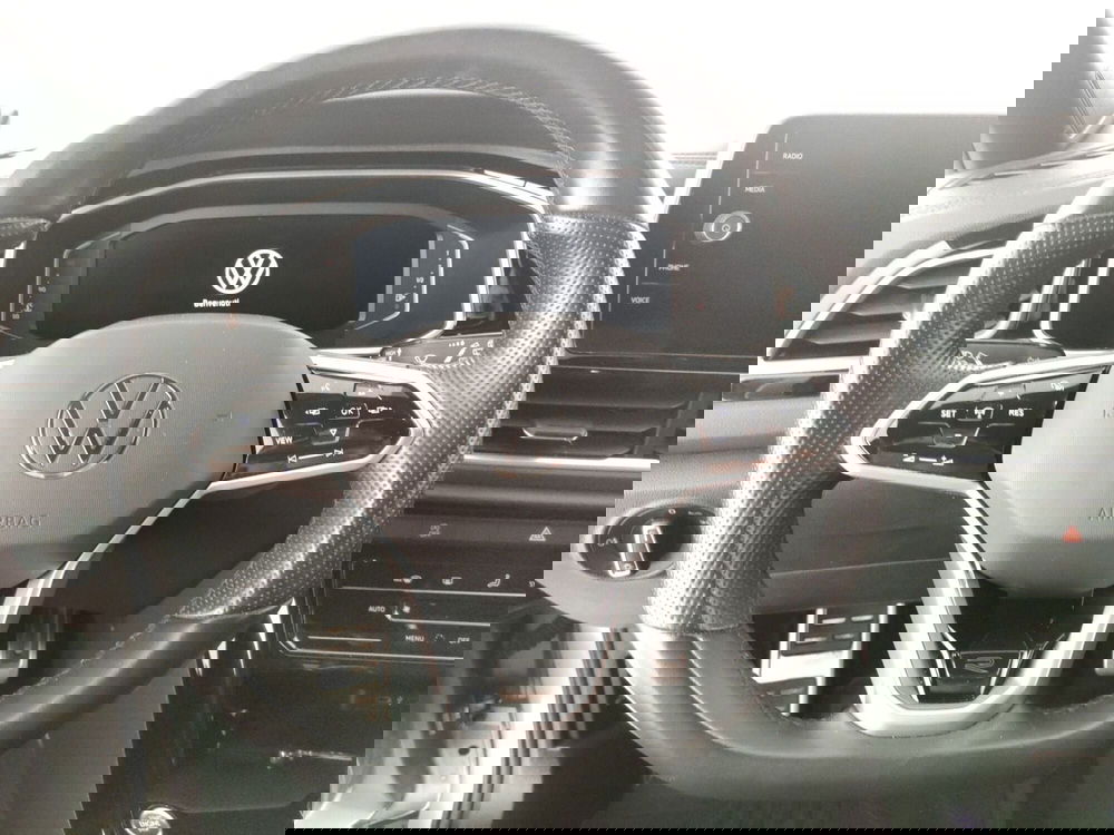 Volkswagen T-Roc usata a Napoli (16)