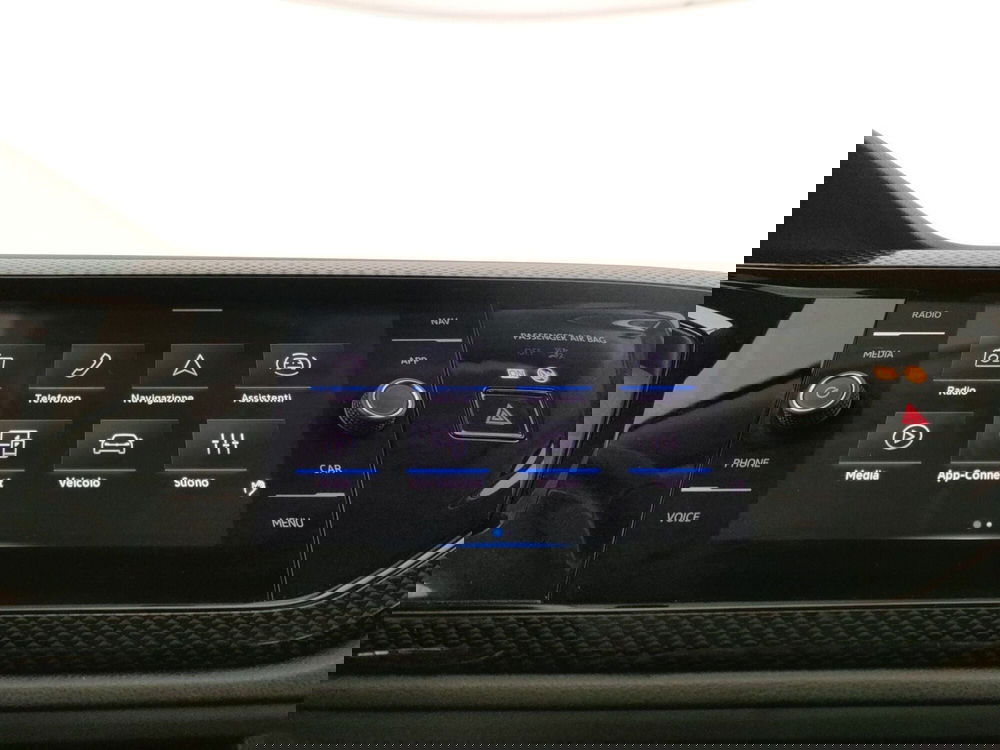 Volkswagen Taigo usata a Napoli (16)