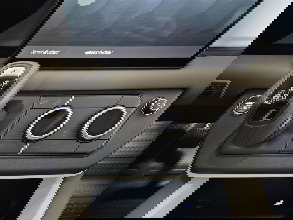 Land Rover Defender usata a Torino (10)