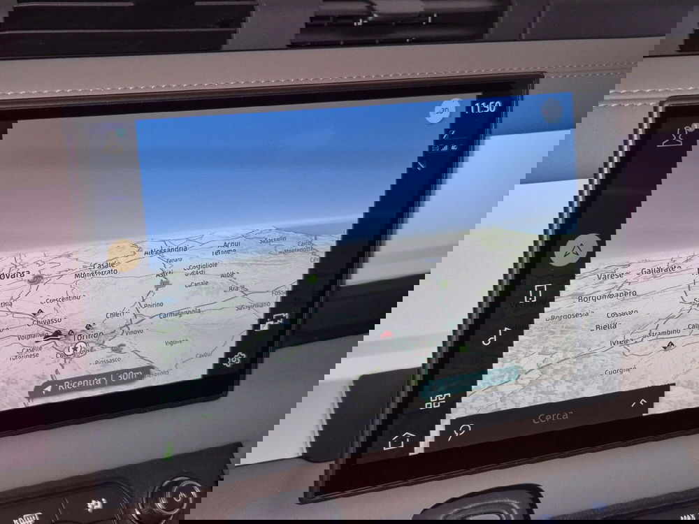 Land Rover Defender usata a Torino (11)