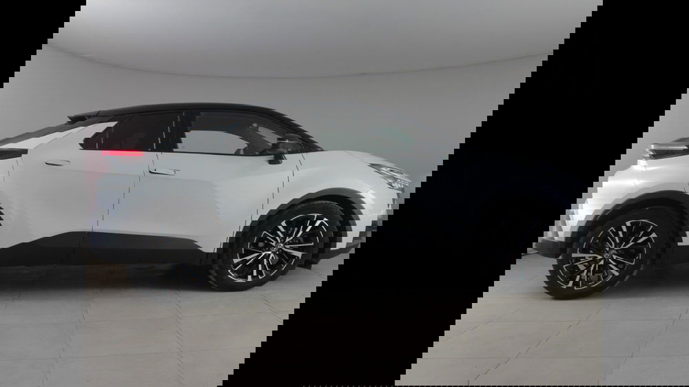 Toyota Toyota C-HR usata a Palermo (12)