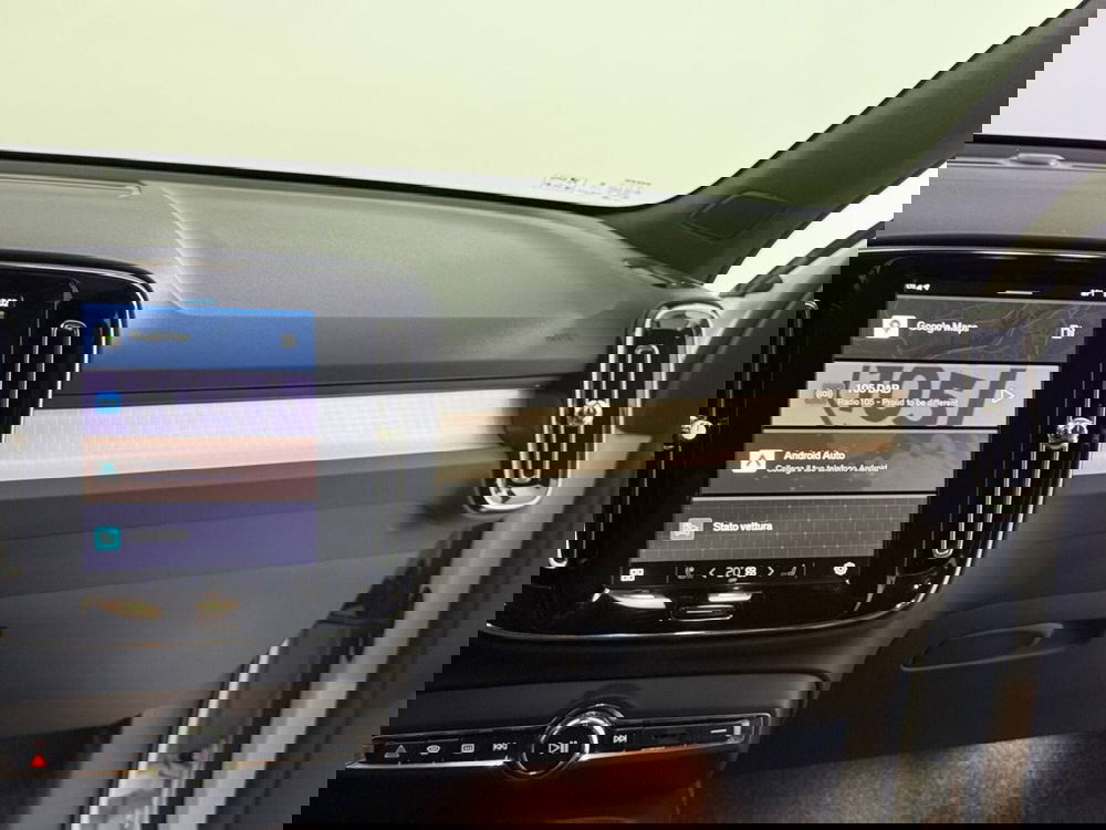 Volvo XC40 usata a Palermo (12)