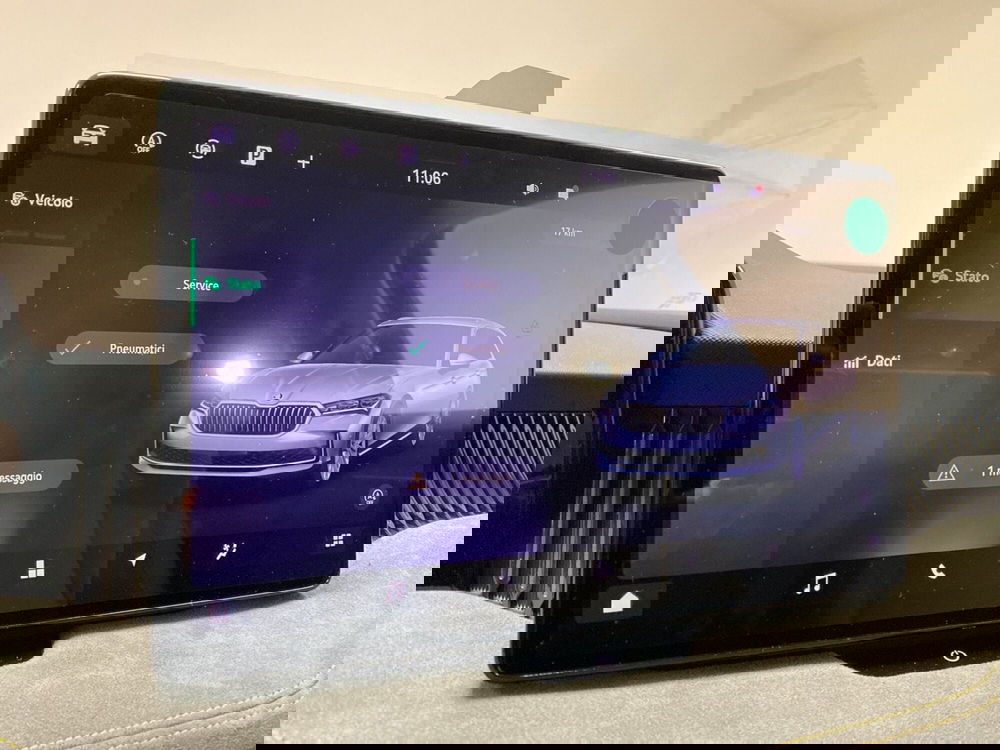 Skoda Superb Station Wagon nuova a Varese (15)