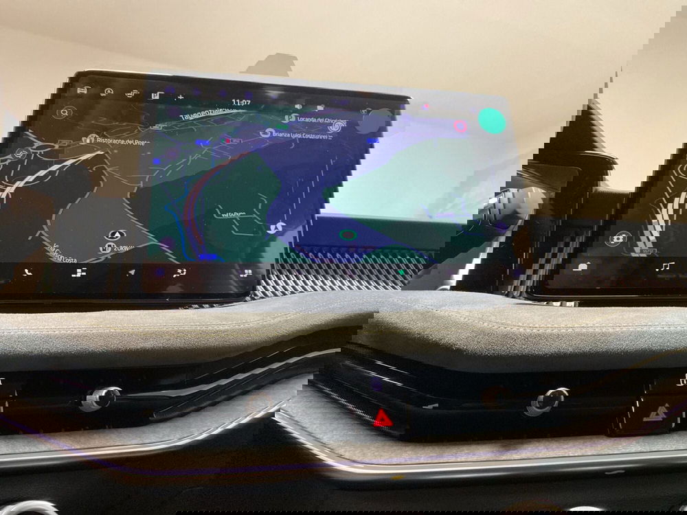 Skoda Superb Station Wagon nuova a Varese (17)