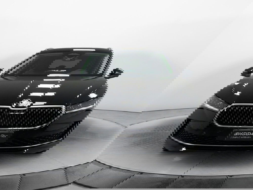 Skoda Superb Station Wagon nuova a Varese (2)