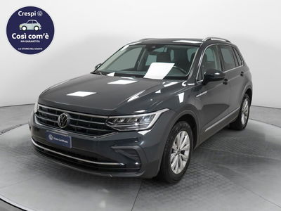 Volkswagen Tiguan 1.5 TSI ACT Life del 2022 usata a Carnago