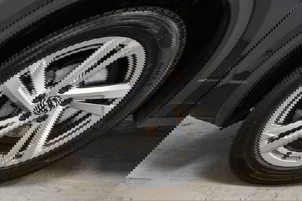 Volkswagen T-Roc usata a Varese (7)