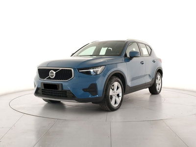Volvo XC40 B3 automatico Core del 2022 usata a Pescara