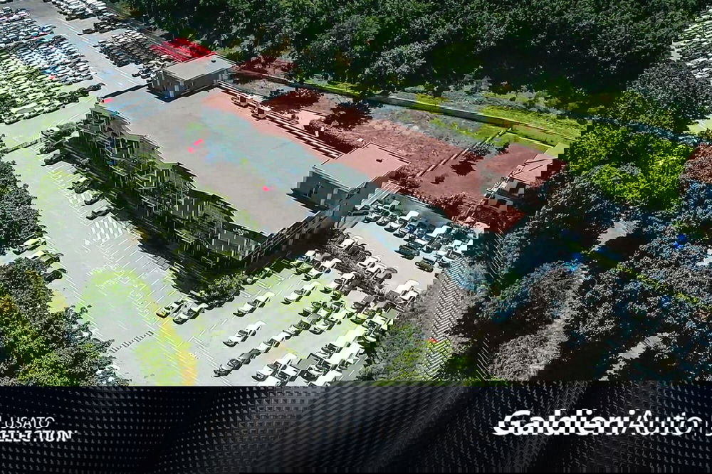 Lancia Ypsilon usata a Salerno (19)