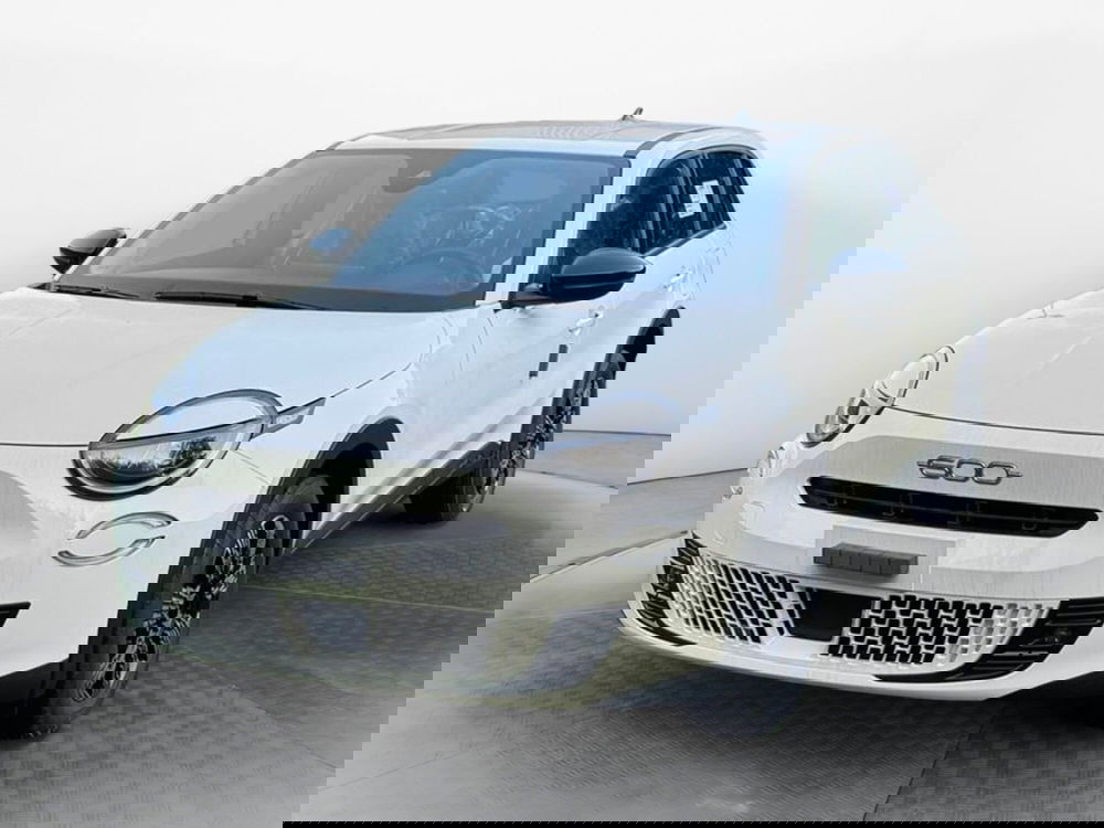 Fiat 600 nuova a Salerno