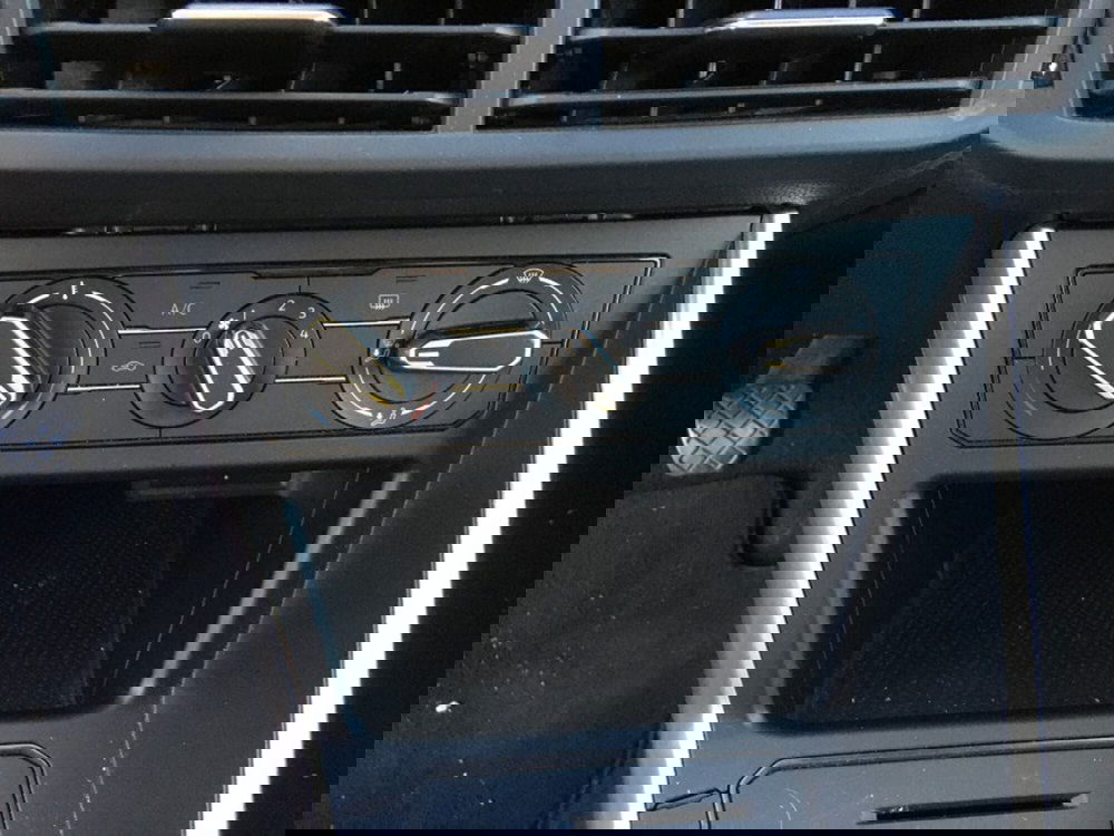 Volkswagen Taigo usata a Cuneo (11)