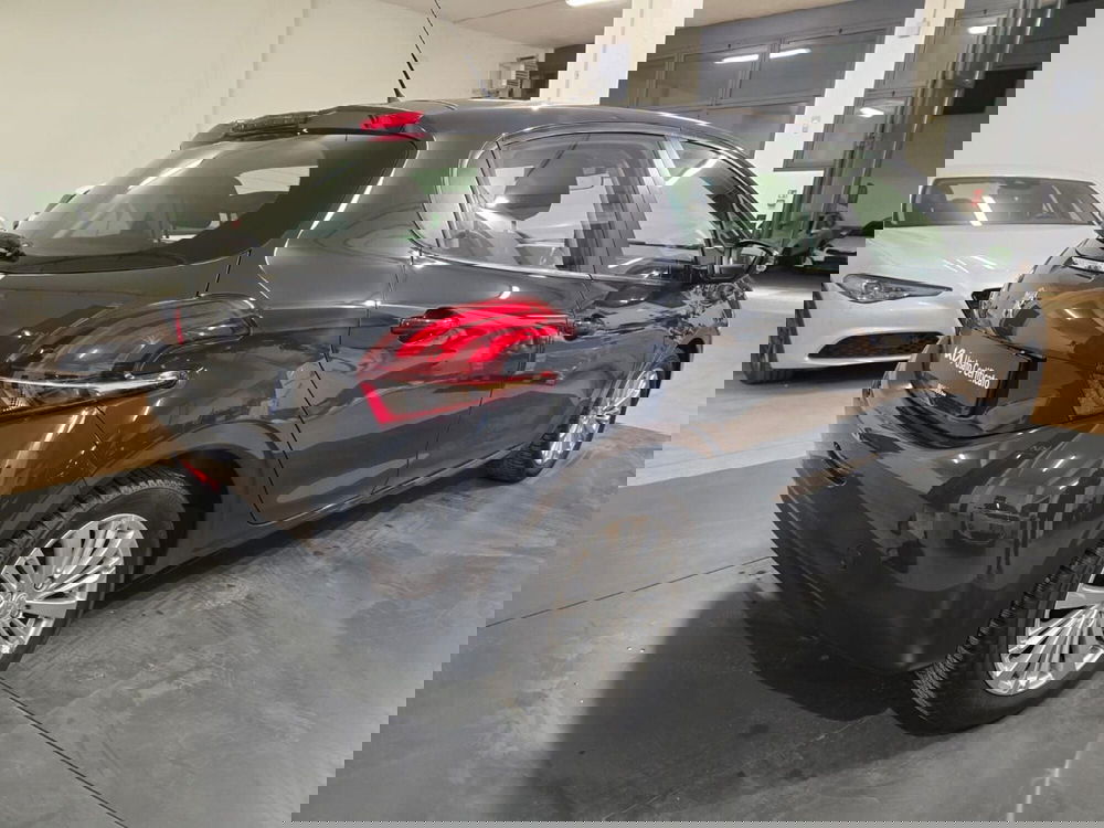 Peugeot 208 usata a Rimini (5)