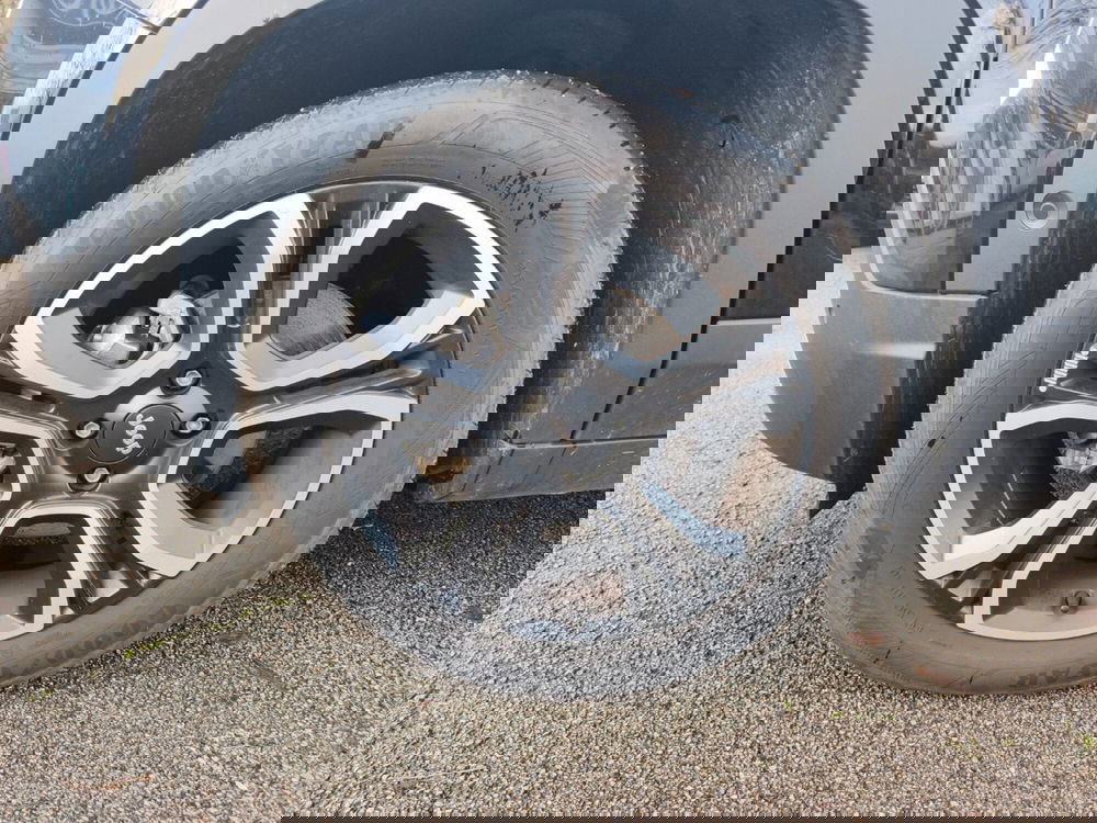 Jeep Avenger usata a Frosinone (10)