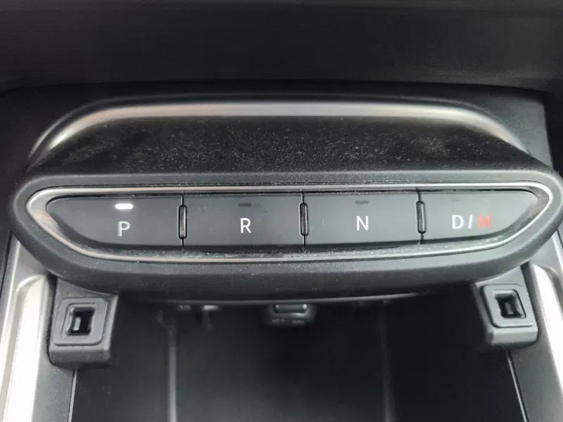Jeep Avenger usata a Frosinone (19)