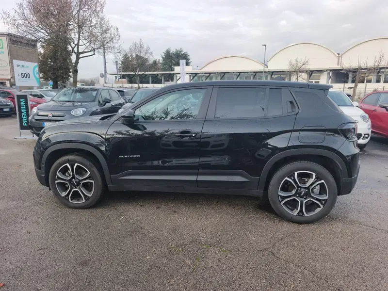 Jeep Avenger usata a Frosinone (3)