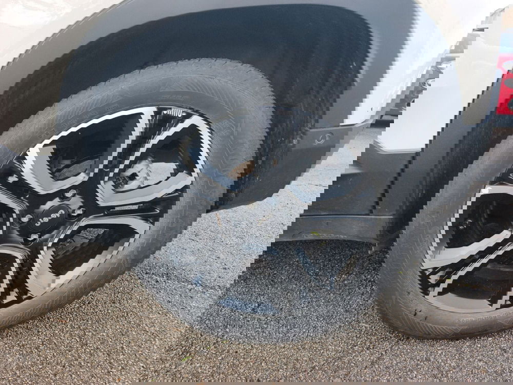 Jeep Avenger usata a Frosinone (10)