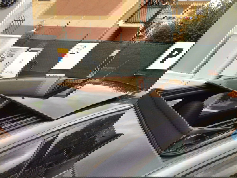 Volkswagen Taigo usata a Genova (11)